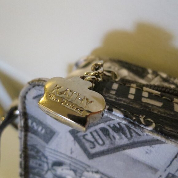 Kathy Van Zeeland Handbag New York City Theme - Picture 10 of 11